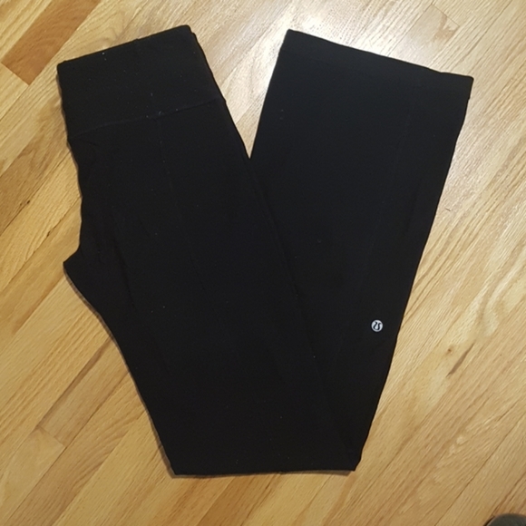 lululemon athletica Pants - 👜 3 for 20$ Lululemon Groove pants size 6